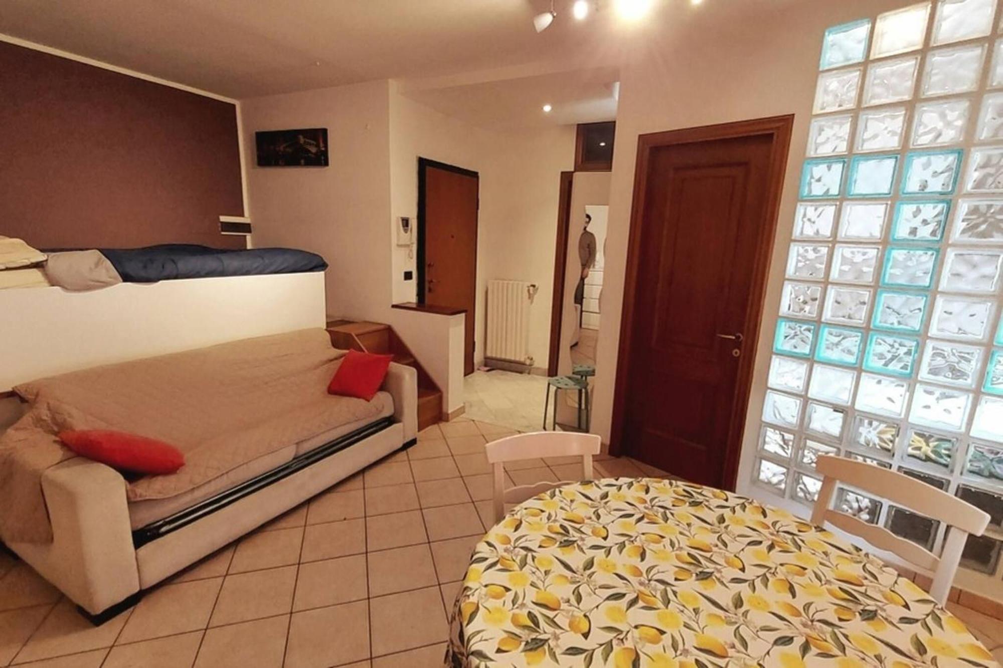 Apartment Near The Metro Турин Экстерьер фото