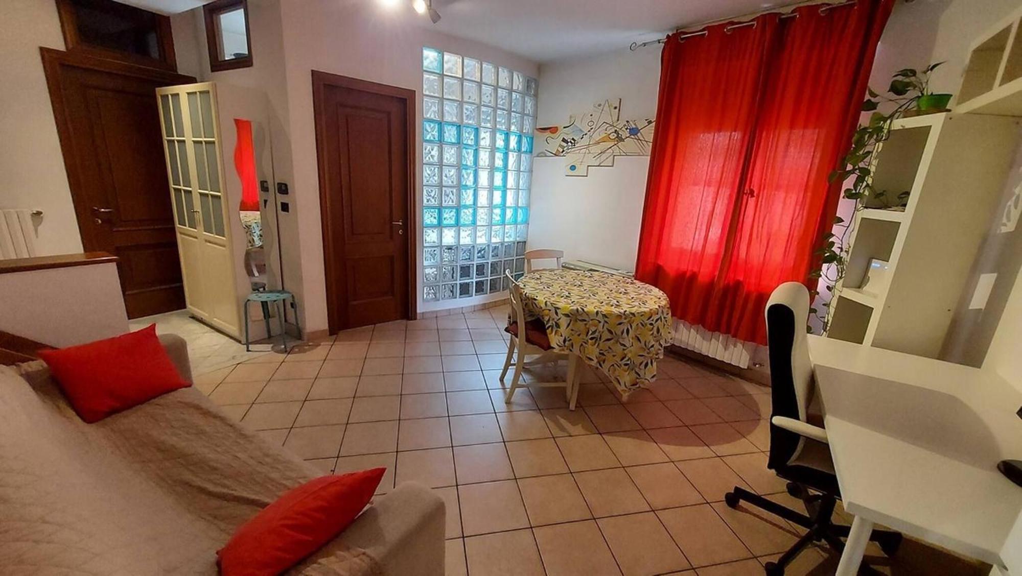 Apartment Near The Metro Турин Экстерьер фото