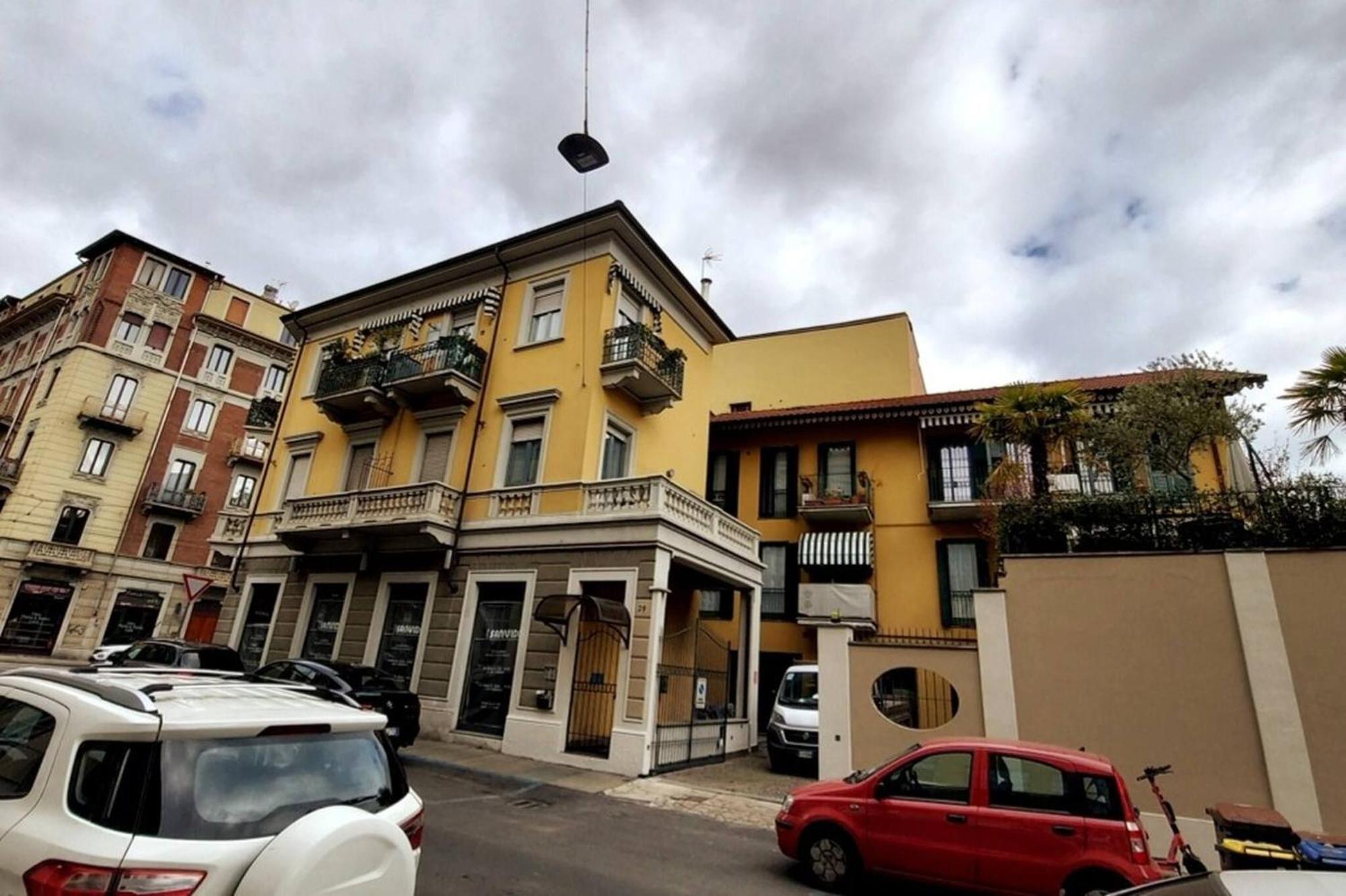 Apartment Near The Metro Турин Экстерьер фото